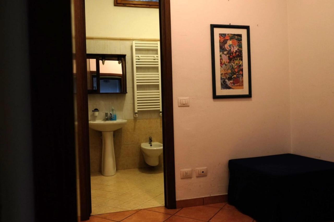 フィレンツェIris Casa Vacanzaアパートメント エクステリア 写真
